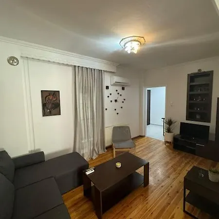 Apartment Lucky House *